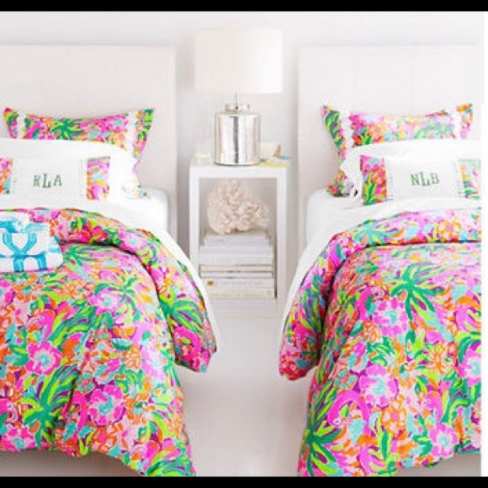 Lilly Pulitzer by Garnet Hill bedding